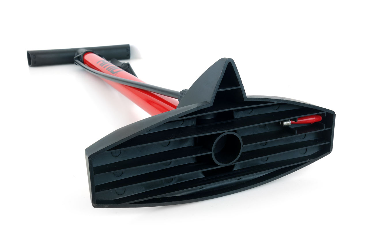 2_g8b9-4j.jpg AVX-AM02143 Pompa manuala metalica PU04