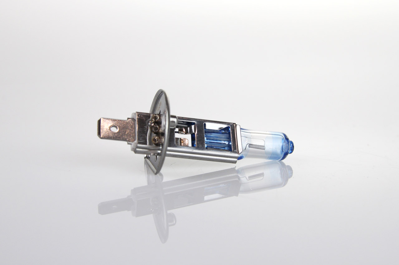 4_chus-6l.jpg AVX-AM01404 Set becuri cu halogen H1 12V 55W LumiTec LIMITED + 130% DUO BOX