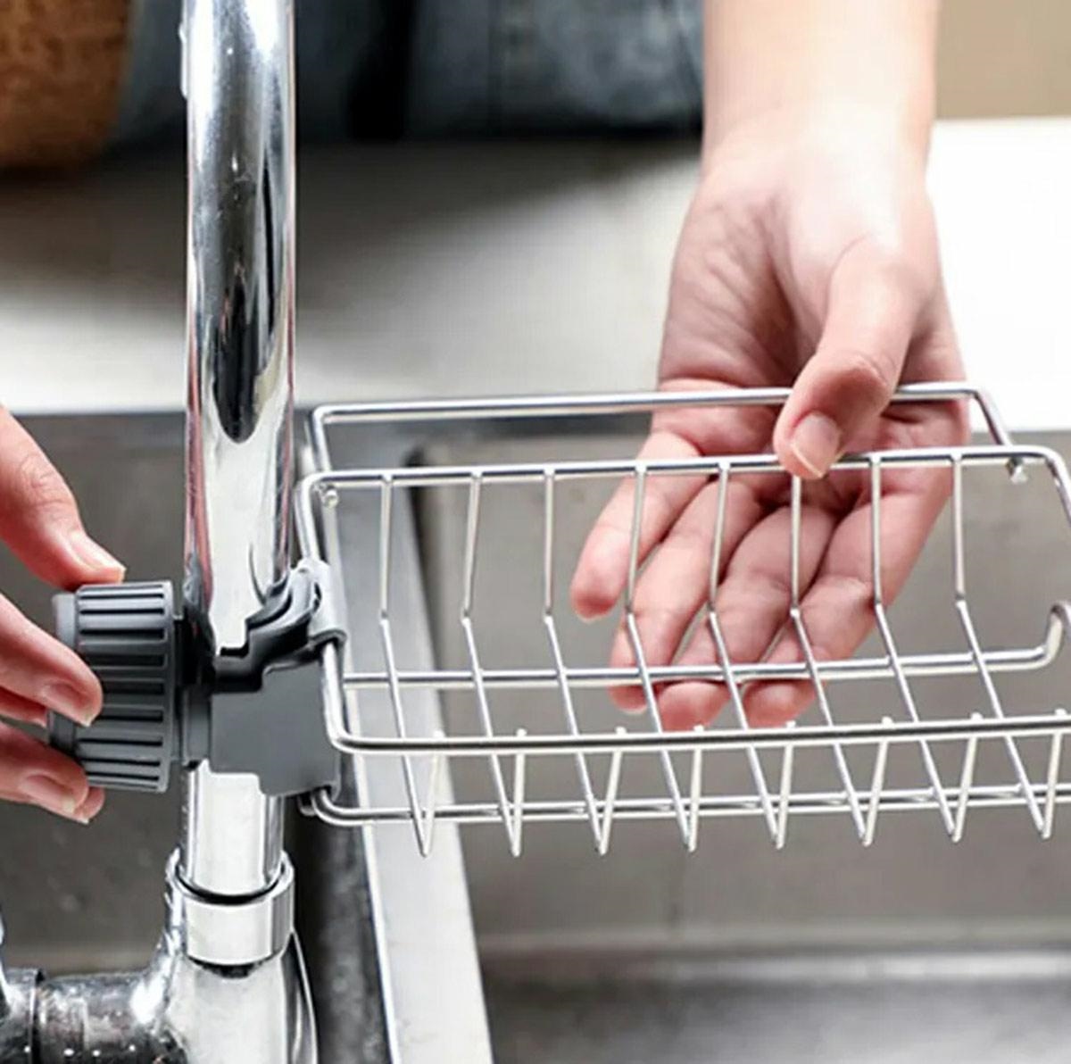 AG901_ag901_07.jpg AVX-AG901 Raft organizator universal pentru bucatarie sau baie, montaj pe robinet, material otel, culoare Argintiu