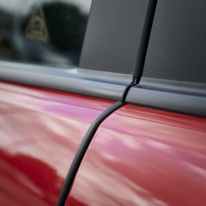 AVX-K6862_6 Banda de protectie muchii caroserie, culoare Neagra, lungime 5m